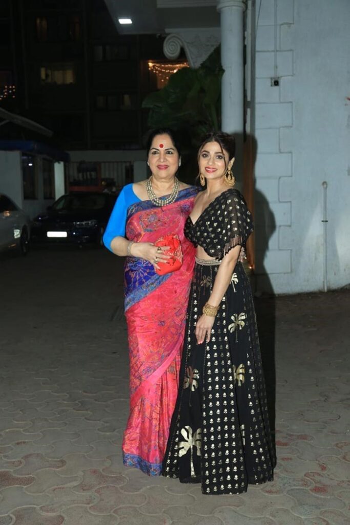 Diwali 2022: Anil Kapoor And Shamita Shetty At Shilpa Shetty's Party