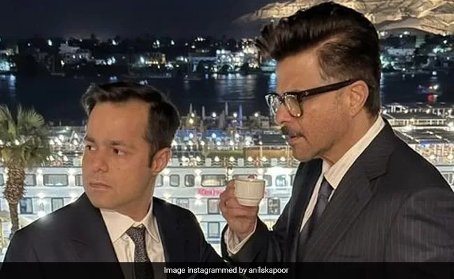 <strong>Anil Kapoor's Birthday Message For His Manager Jalal Mortezai Is Winning Hearts</strong>