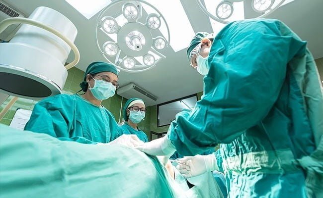 <strong>Delhi AIIMS Doctors Perform Risky Heart Surgery On Baby Inside Womb</strong>