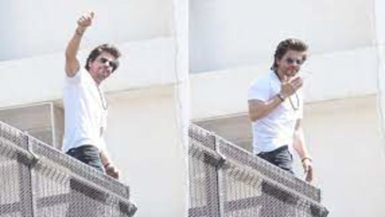 Eid 2023: Shah Rukh Khan Greets Fans Outside Mannat With Son AbRam