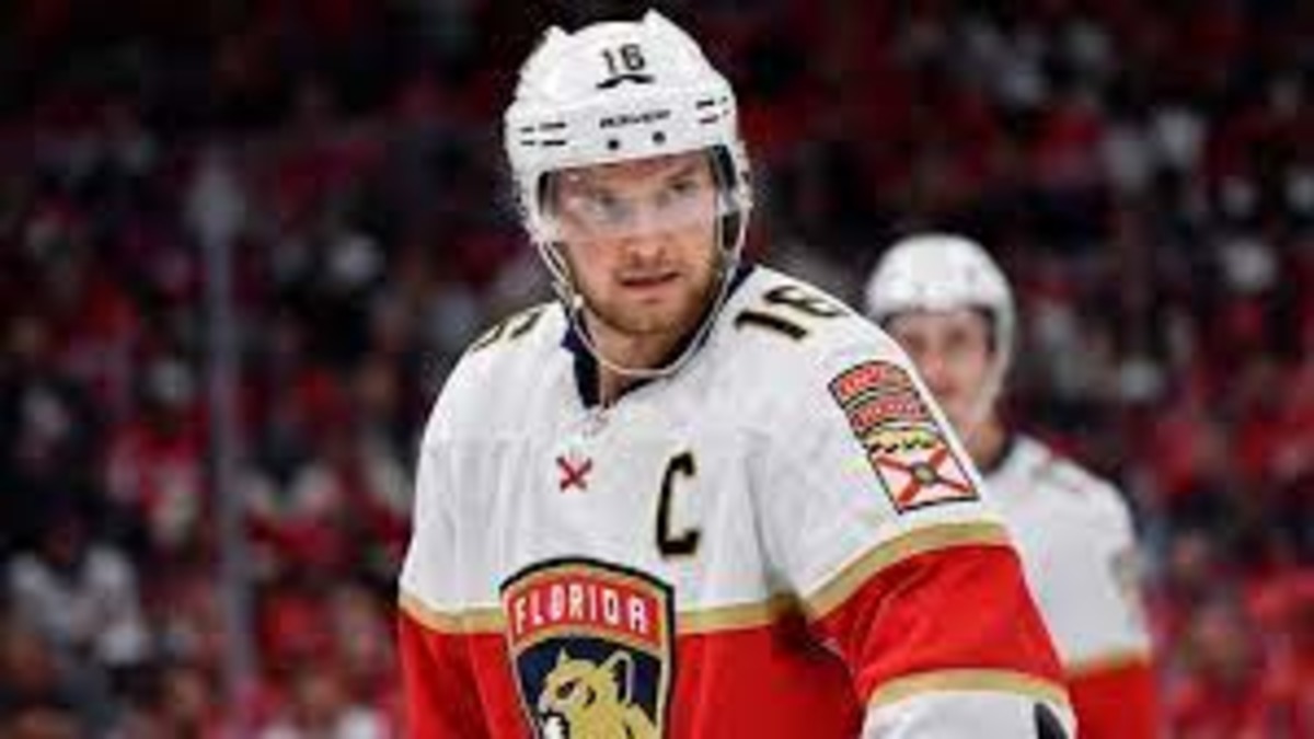 Breaking News: Panthers' Superstar Barkov's Injury Update for Game 4 Revealed!