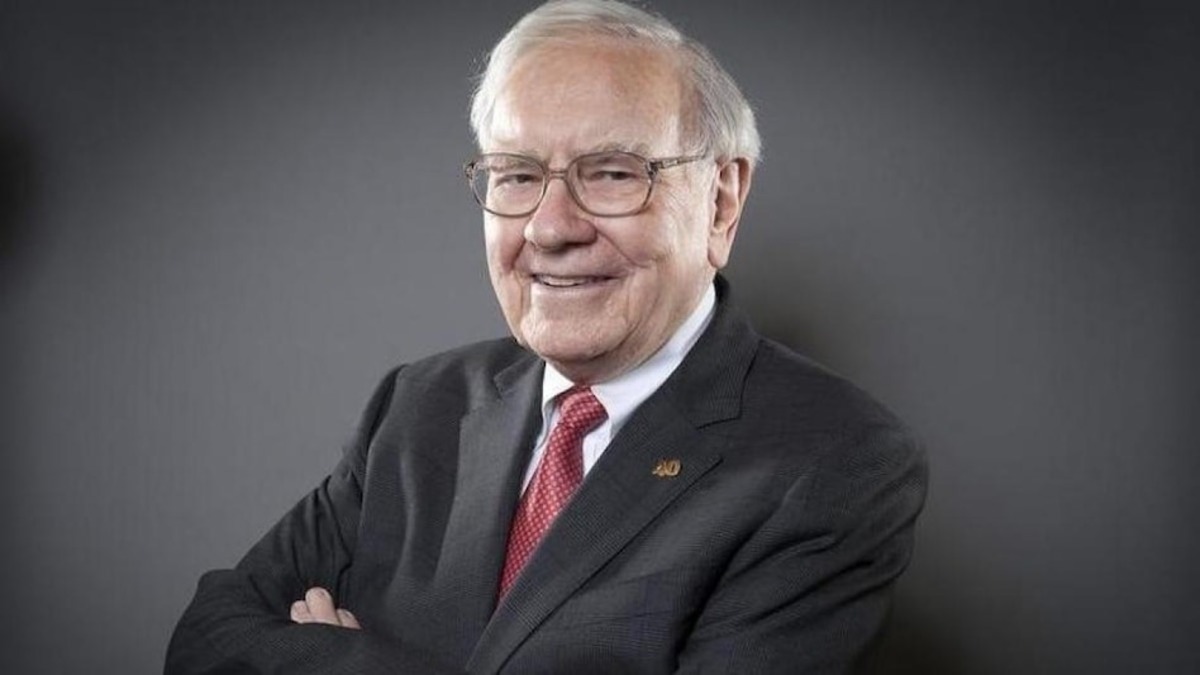 Warren Buffett's Berkshire Hathaway posts $35.5-billion Q1 profit, buys back more stock