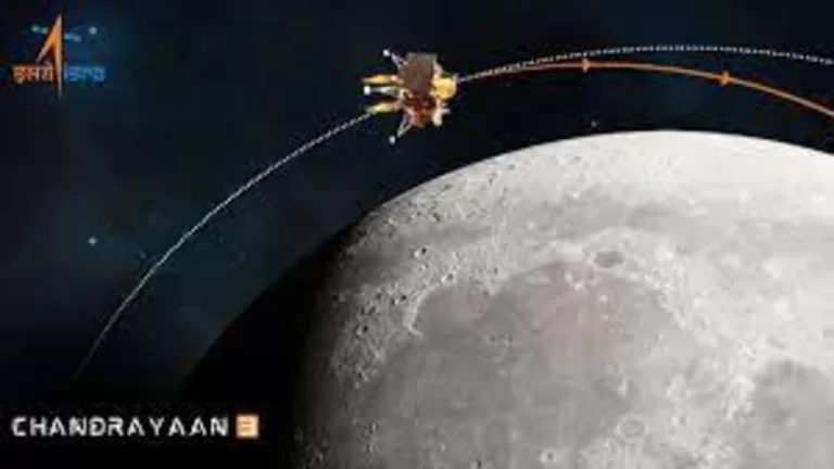 India Aims for Lunar Success: Chandrayaan-3 Lander Set to Touch Down on Moon