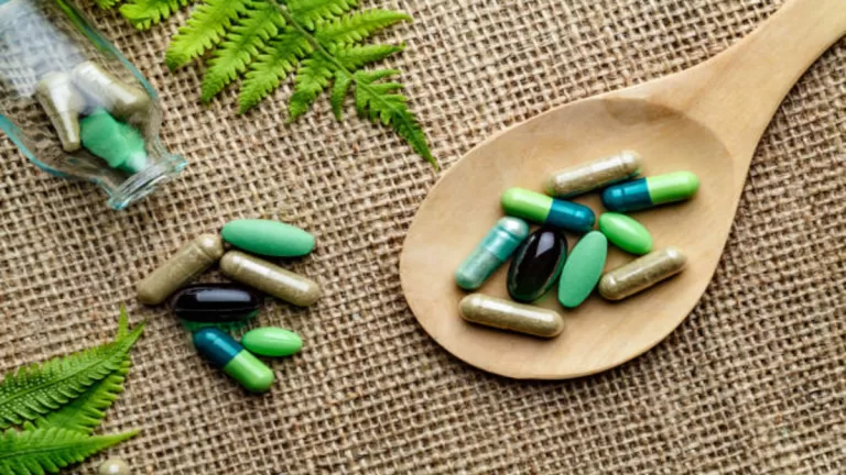 Boost Your Energy: Top Daily Supplements for Men's Vitality