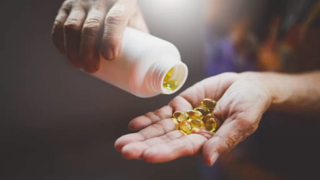 Boost Your Energy: Top Daily Supplements for Men's Vitality