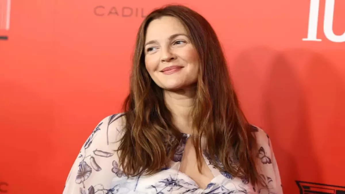 "Navigating Controversy: Drew Barrymore's Show Restart"