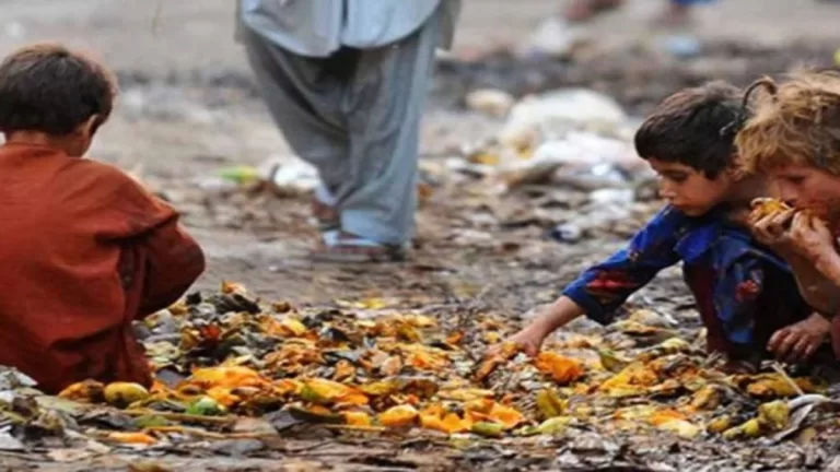 "Tackling Poverty in Pakistan: World Bank's Urgent Call for Economic Reforms"