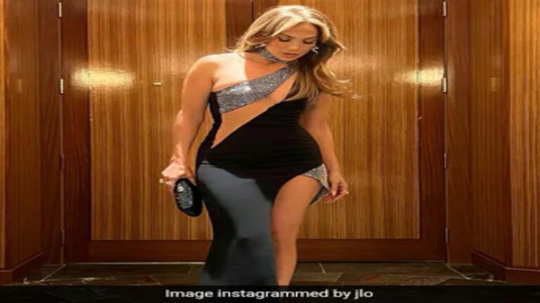 "👗 Fashion Face-Off: Jennifer Lopez vs. Shriya Saran in Stunning David Koma Gowns! Who Nailed the Red Carpet Glam? 💃