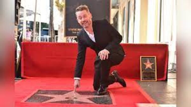 "Macaulay Culkin Receives Hollywood Walk of Fame Star: A Journey from 'Home Alone' to Iconic Recognition 🌟"
