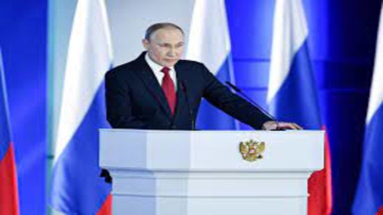 "Putin's Bid for Power: A Closer Look at Russia's Political Landscape 🇷🇺🔍