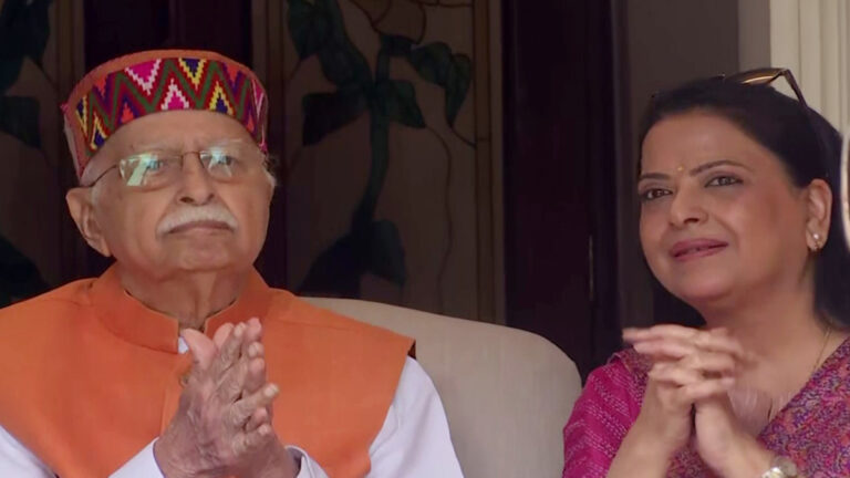 "Celebrating LK Advani: A Journey of Service and Recognition 🎉"