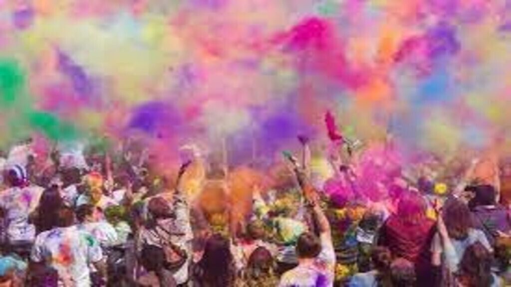 Happy Holi: Experience the Joyful Burst of Colors!