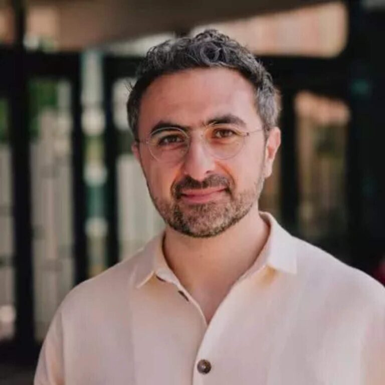 Unlocking Microsoft's AI Potential: The Mustafa Suleyman Effect"