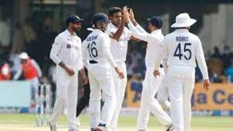 "Thrilling Battle Unfolds: India vs England 5th Test Day 2 Update"