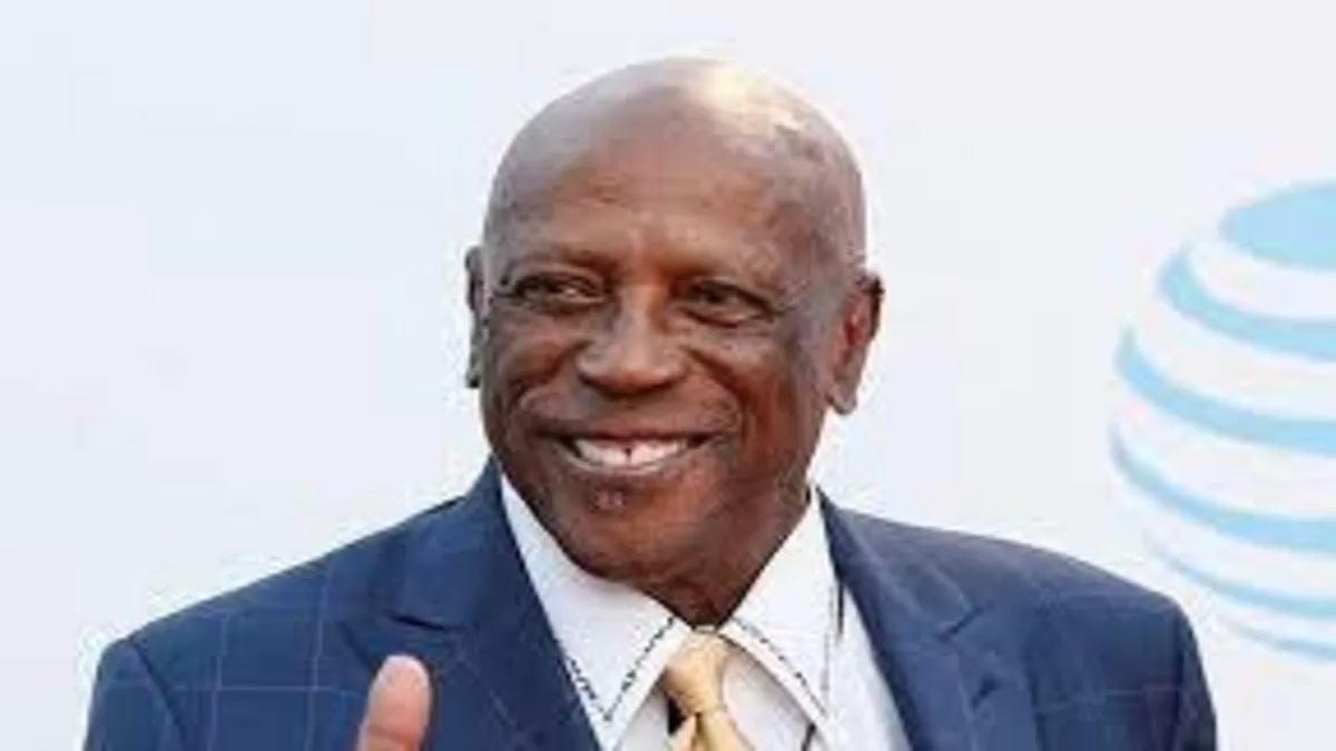 Remembering the Legacy of Louis Gossett Jr.: An Icon in Film and Activism