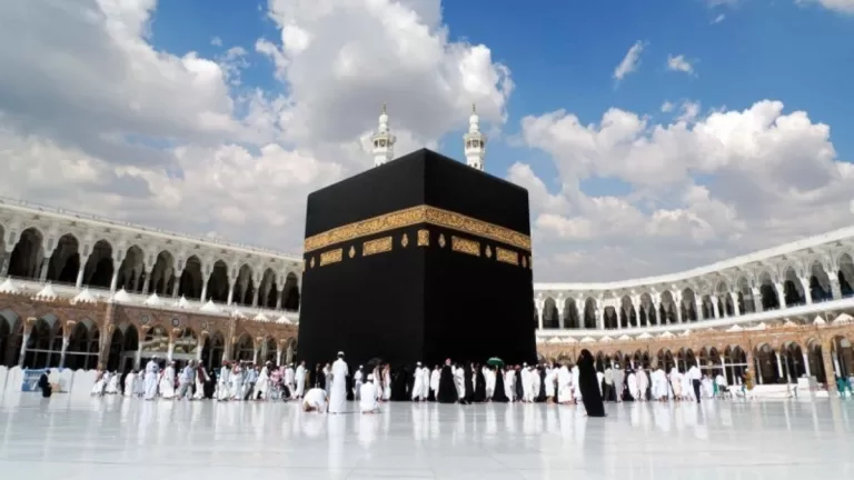 "Saudi Arabia Announces Eid Al Fitr 2024: Key Dates and Celebrations Revealed! 🌙✨"