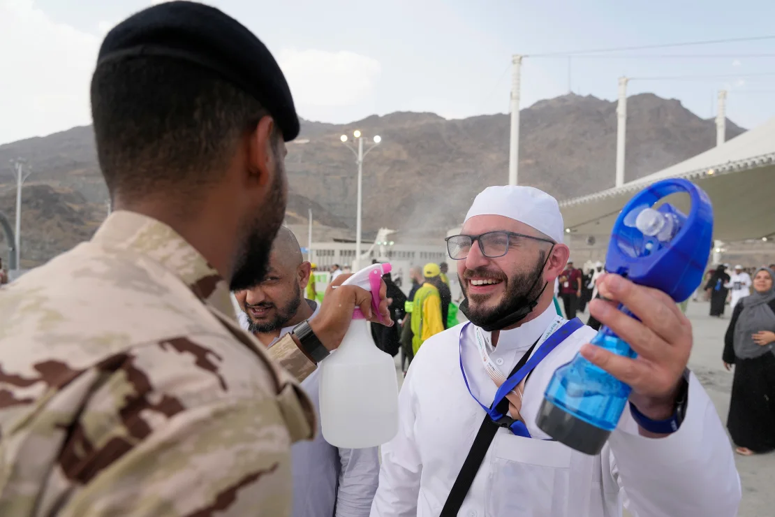 "Devastating Heatwave Claims Hundreds of Lives During Hajj Pilgrimage"