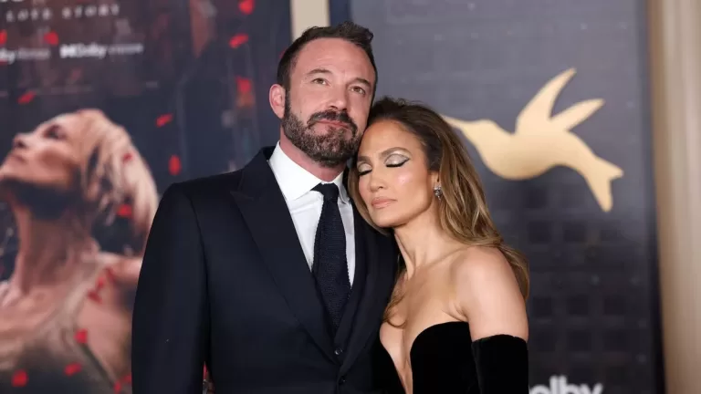 Jennifer Lopez and Ben Affleck Reportedly Selling $98 Million Mansion Amid Divorce Rumors