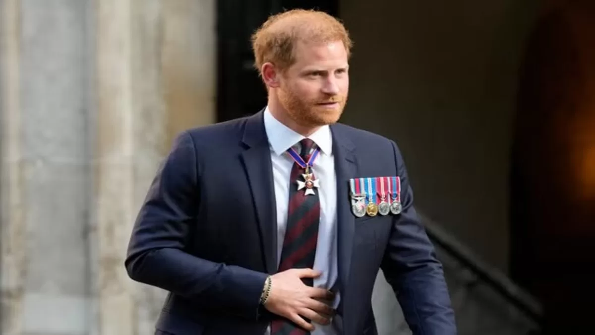 "Prince Harry to Receive Controversial Military Award Amid Royal Family Updates"