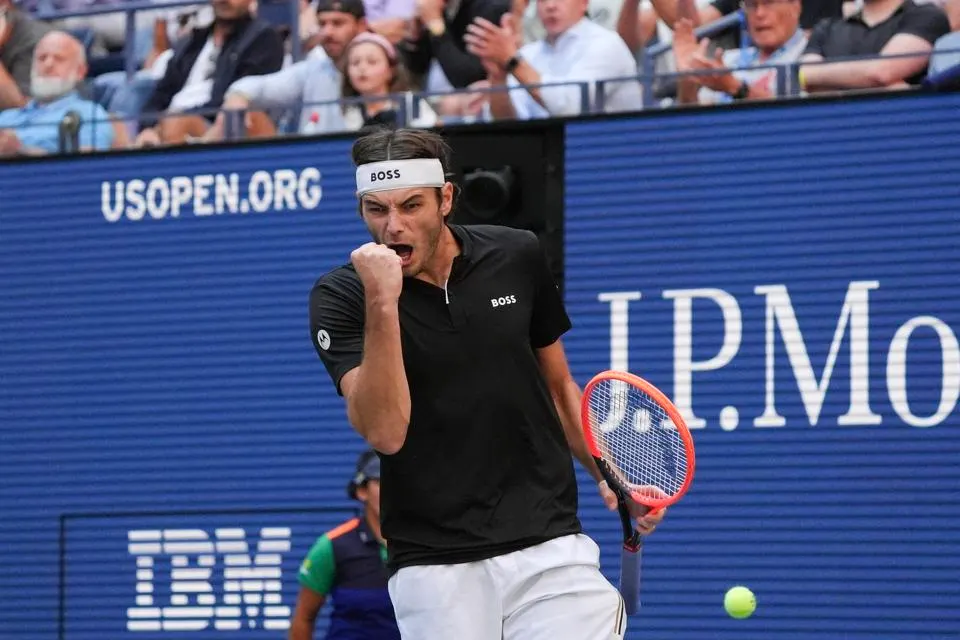  Taylor Fritz Stuns Alexander Zverev at US Open to Reach First Grand Slam Semifinal