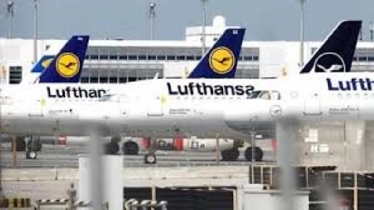 "Lufthansa Fined $4M for Discriminating Against Jewish Passengers on 2022 Flight"