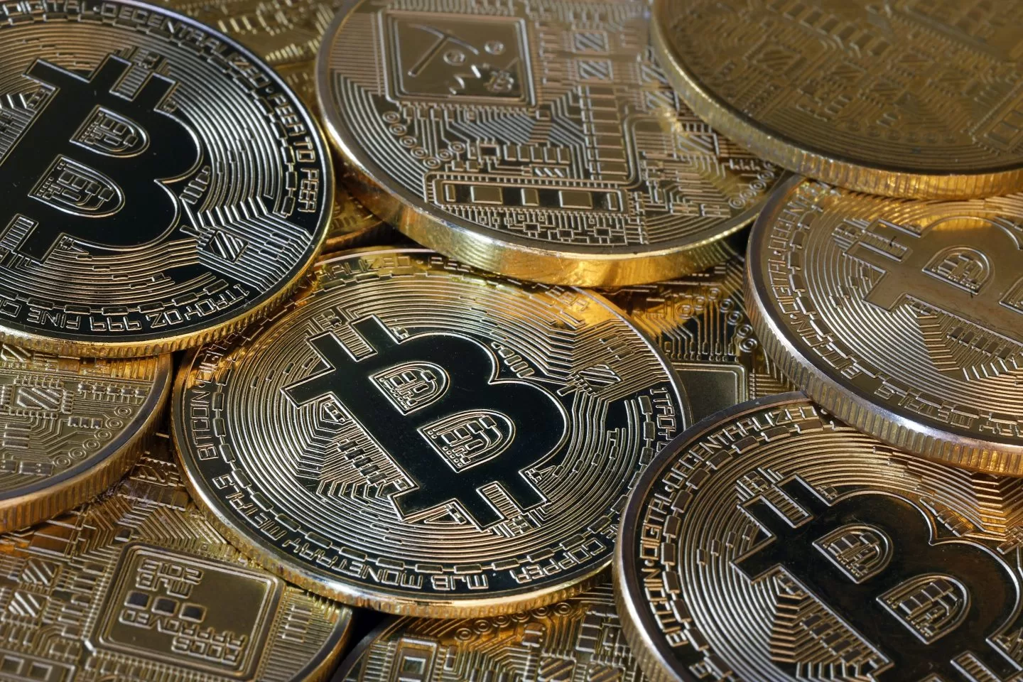 Bitcoin Surges Past $90K: Will It Reach $100,000 Soon?