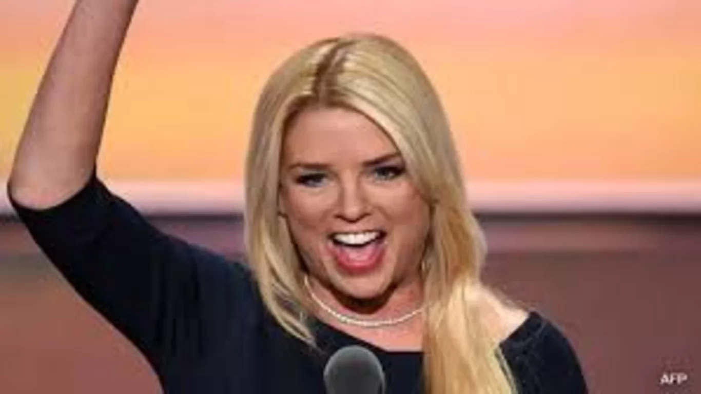 "Pam Bondi Takes Center Stage as Trump’s Attorney General Pick Amid Controversy"