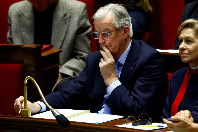 "French Government Collapses: Unprecedented No-Confidence Vote Sparks Chaos in Paris!"