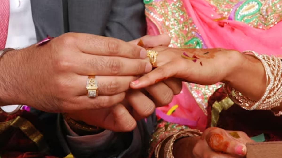 Is Marriage Linked to Lower Cancer Risk? What a 4-Million-Case Study Really Reveals