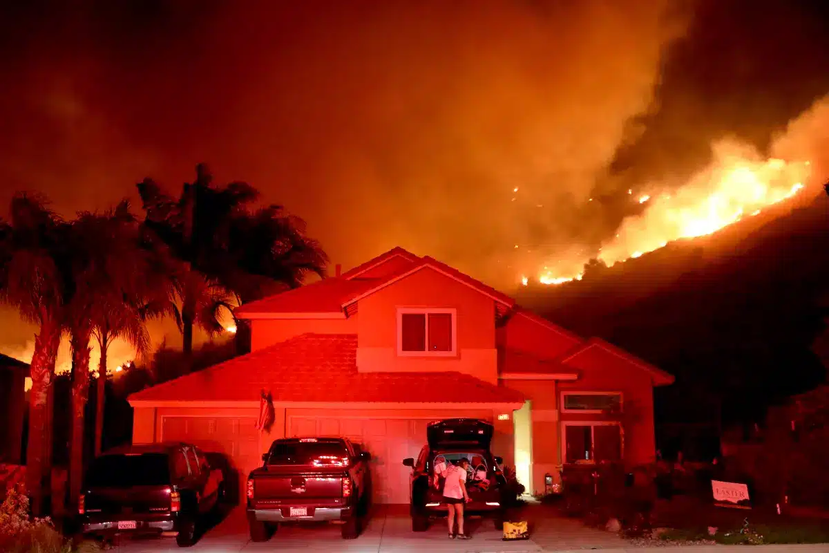 Southern California Wildfires 2026: Strong Winds Fuel First Major Fires of the Season Southern California Wildfires 2026: Strong Winds Fuel First Major Fires of the Season