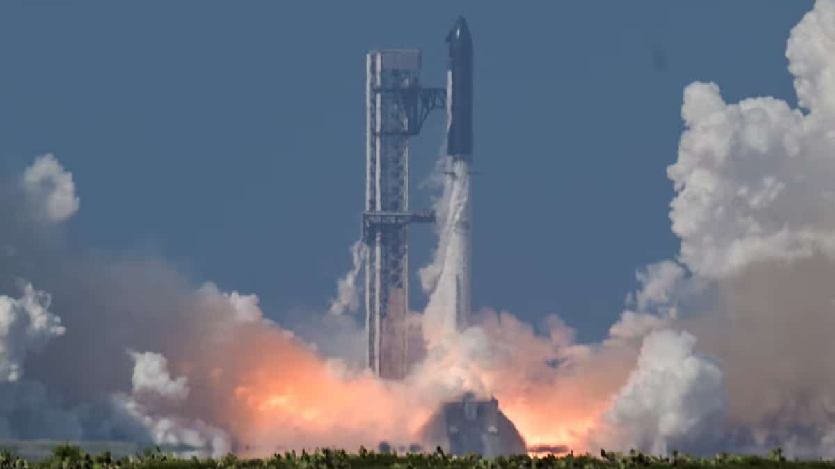 SpaceX’s Bigger Starship Rocket Sees Both Success and Setbacks in First V3 Test Flight SpaceX’s Bigger Starship Rocket Sees Both Success and Setbacks in First V3 Test Flight
